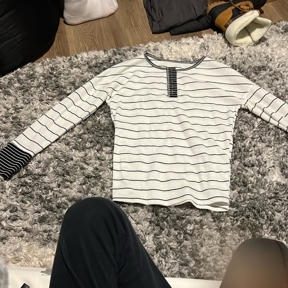 Long sleeve shirt from Amazon brand new